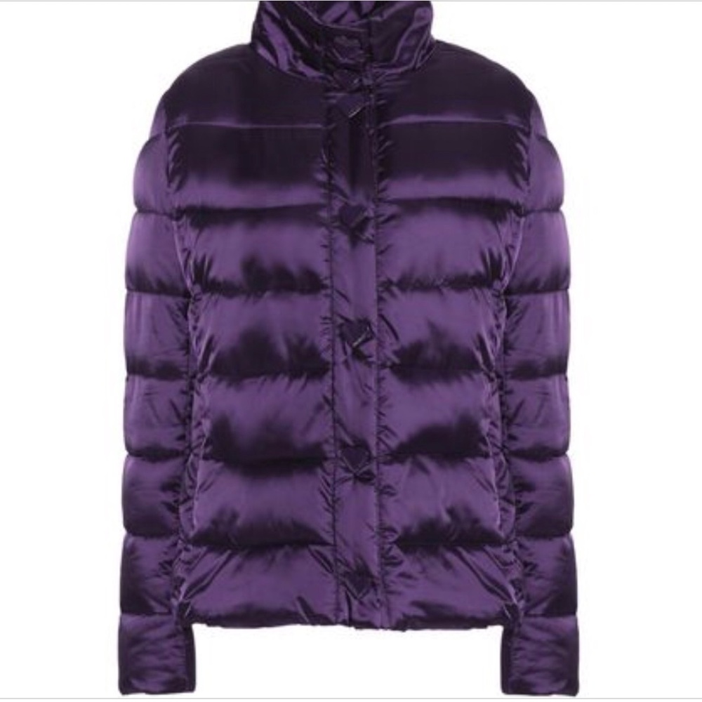 $395 Love Moschino purple puffer jacket size IT 44, US 8